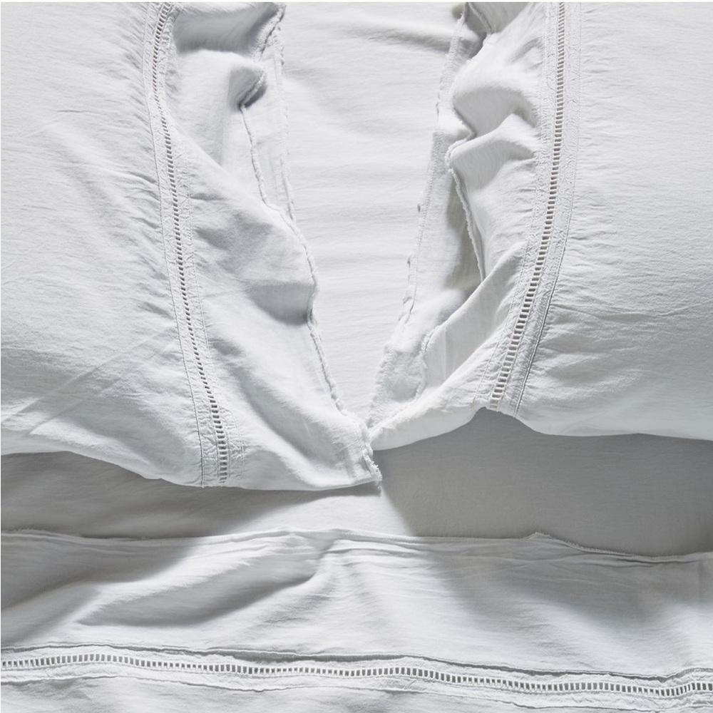Anthropologie Organic Spa Sateen Sheet Set
